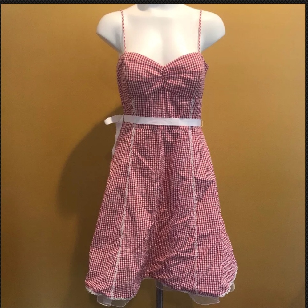 Retro red white gingham dress pin up rockabilly